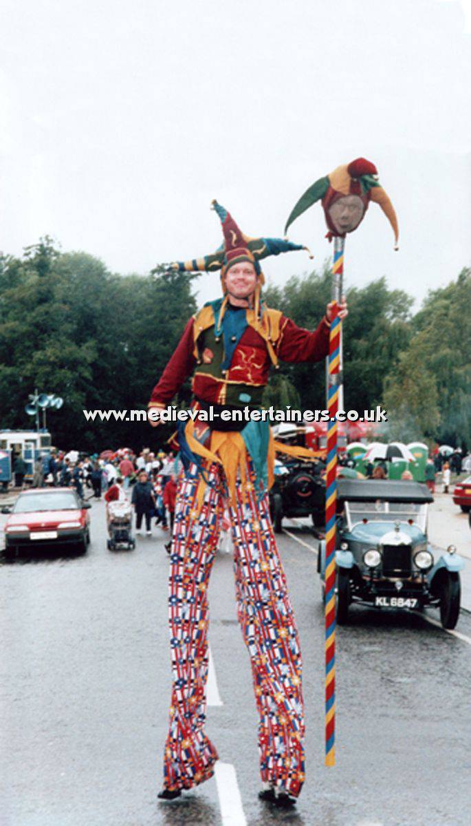 Medieval & Tudor Stilt Walking Acts